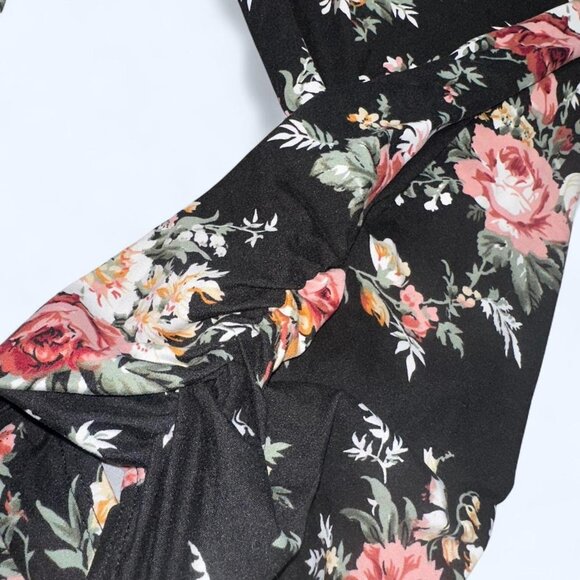 Due Time Maternity Floral Top - Picture 3 of 4